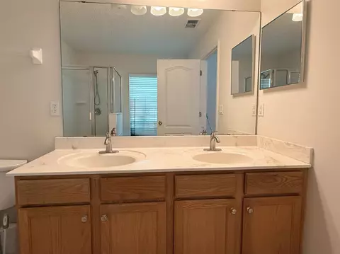 Bath - 214 Seventeenth St, Saint Augustine, FL 32084 photo 3 of 6