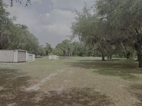 266 Hess Rd, Crescent City, FL 32112