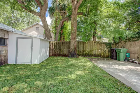 Exterior - 20 Hope St, Saint Augustine, FL 32084 photo 4 of 5