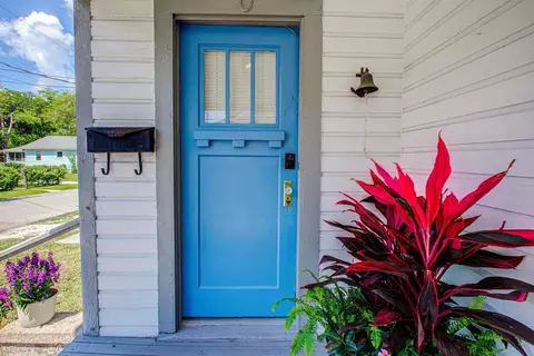 Exterior - 20 Hope St, Saint Augustine, FL 32084 photo 5 of 5
