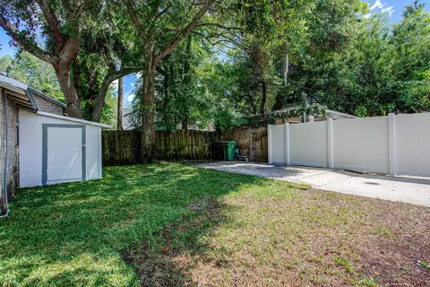 Exterior - 20 Hope St, Saint Augustine, FL 32084 photo 2 of 5