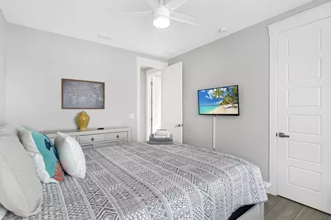 Bedroom - 5480 Pelican Way, Saint Augustine, FL 32080 photo 7 of 9