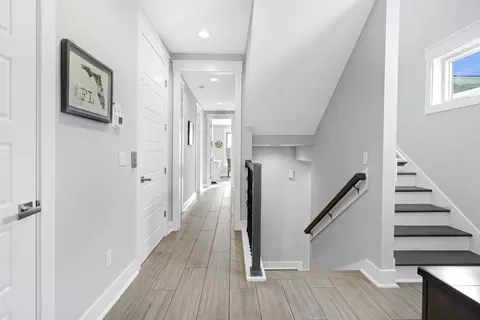 Entry Way - 5480 Pelican Way, Saint Augustine, FL 32080 photo 5 of 7