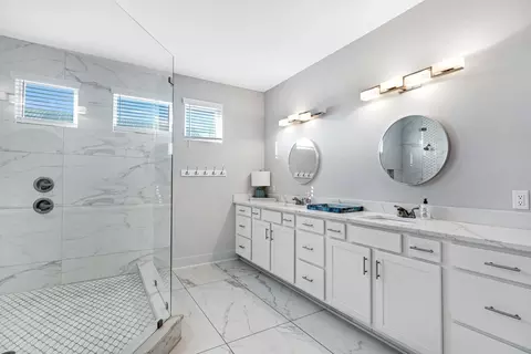 Bath - 5480 Pelican Way, Saint Augustine, FL 32080 photo 2 of 6