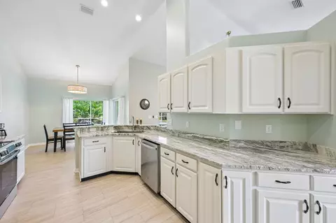 546 Sevilla Dr, Saint Augustine, FL 32086 photo 18