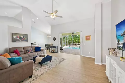 546 Sevilla Dr, Saint Augustine, FL 32086 photo 8