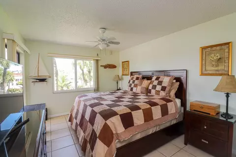 Bedroom - 4250 A1a S B-26 #B26, Saint Augustine, FL 32080 photo 4 of 4
