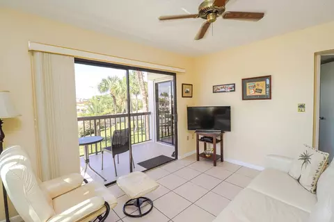 Living - 4250 A1a S B-26 #B26, Saint Augustine, FL 32080 photo 2 of 3