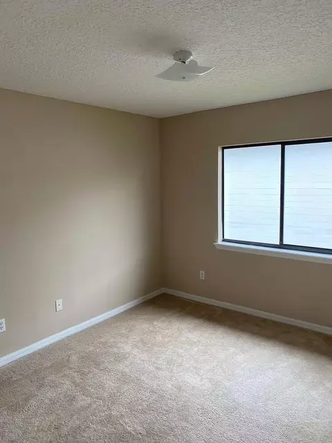 Bedroom - 72 Hannah Cole Dr, Saint Augustine, FL 32080 photo 4 of 5