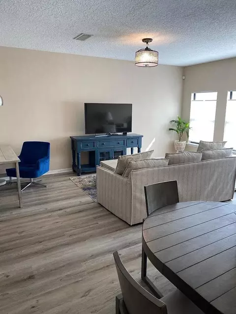 Living - 72 Hannah Cole Dr, Saint Augustine, FL 32080 photo 1 of 2