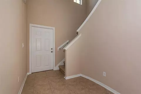 Entry Way - 72 Hannah Cole Dr, Saint Augustine, FL 32080 photo 1 of 5