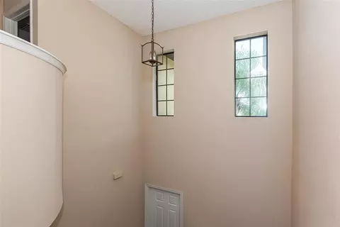 Entry Way - 72 Hannah Cole Dr, Saint Augustine, FL 32080 photo 2 of 5
