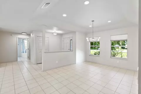 Living - 4905 Moultrie Reserve Ct, Saint Augustine, FL 32086 photo 3 of 6