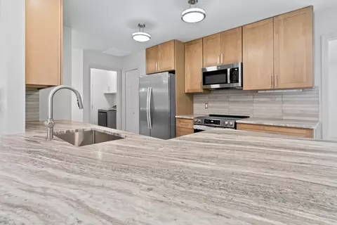 Kitchen - 4905 Moultrie Reserve Ct, Saint Augustine, FL 32086 photo 9 of 11