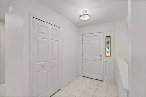 Entry Way - 4905 Moultrie Reserve Ct, Saint Augustine, FL 32086 photo 3 of 4
