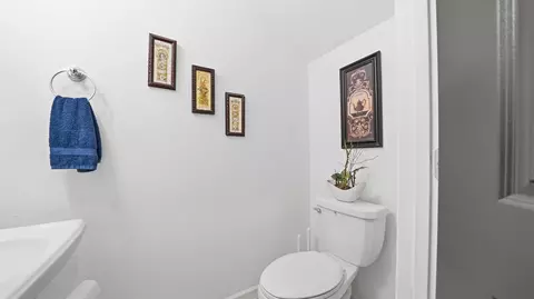 Bath - 367 Lake Sinclair St, Saint Augustine, FL 32084 photo 2 of 9