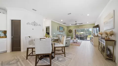 Dining - 367 Lake Sinclair St, Saint Augustine, FL 32084 photo 1 of 2