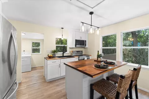 531 Lena St, Saint Augustine, FL 32084 photo 4