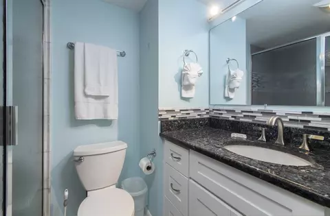 Bath - 6970 A1a S #206, Saint Augustine, FL 32080 photo 2 of 2