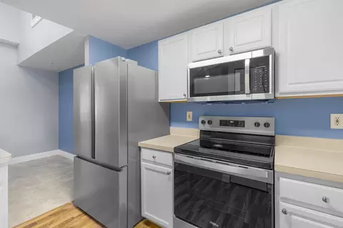 Kitchen - 4000 Grande Vista Blvd, Saint Augustine, FL 32084 photo 3 of 5