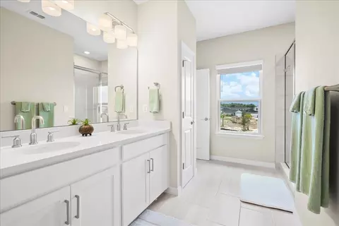 Bath - 289 Cherry Elm Dr, Saint Augustine, FL 32092 photo 3 of 4