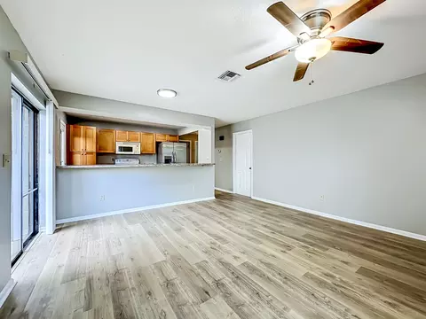 Living - 15 Atlantic Oaks Cir, Saint Augustine, FL 32080 photo 7 of 8