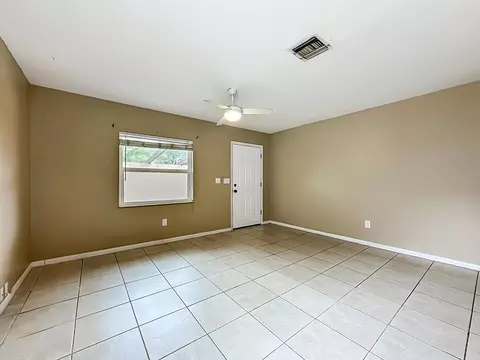 Living - 15 Atlantic Oaks Cir, Saint Augustine, FL 32080 photo 3 of 8