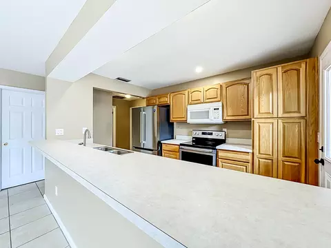 Kitchen - 15 Atlantic Oaks Cir, Saint Augustine, FL 32080 photo 1 of 9
