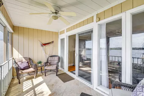 Exterior - 236 River Bend Pl #BLDG E, Welaka, FL 32193 photo 5 of 11