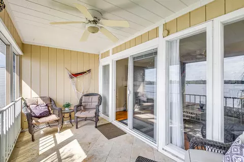 Exterior - 236 River Bend Pl #BLDG E, Welaka, FL 32193 photo 4 of 9