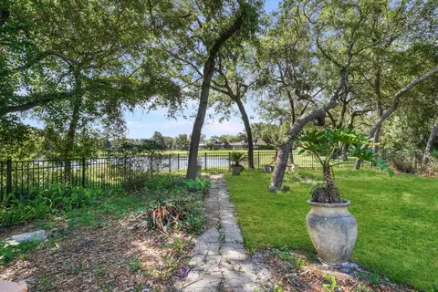 Exterior - 805 Riley Ln, Saint Augustine, FL 32095 photo 3 of 12