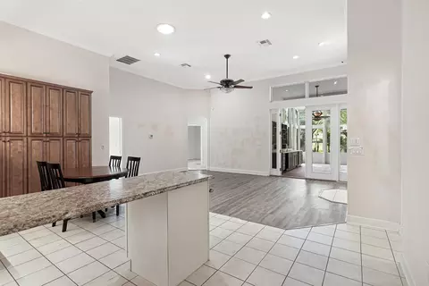Living - 805 Riley Ln, Saint Augustine, FL 32095 photo 4 of 5