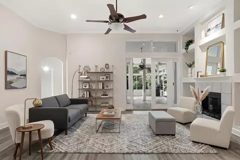 Living - 805 Riley Ln, Saint Augustine, FL 32095 photo 1 of 4