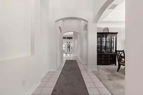 Entry Way - 805 Riley Ln, Saint Augustine, FL 32095 photo 3 of 8