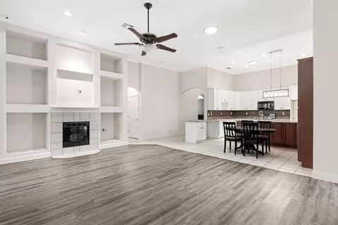 Living - 805 Riley Ln, Saint Augustine, FL 32095 photo 5 of 5