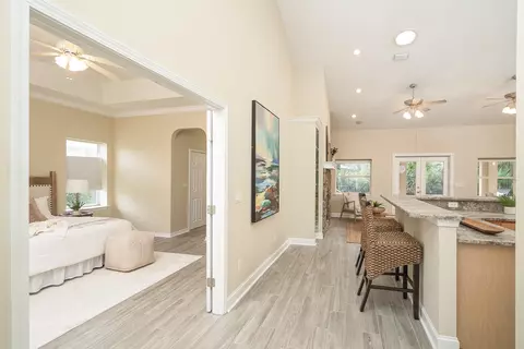 Entry Way - 522 Turnberry Ln, Saint Augustine, FL 32080 photo 3 of 5
