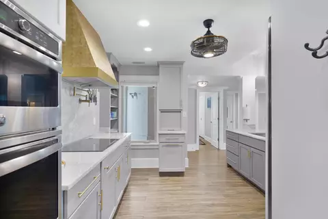 Kitchen - 3601 Harbor Dr, Saint Augustine, FL 32084 photo 5 of 5