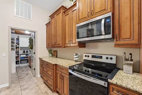 Kitchen - 1805 Bennett Rd, Saint Augustine, FL 32092 photo 3 of 6