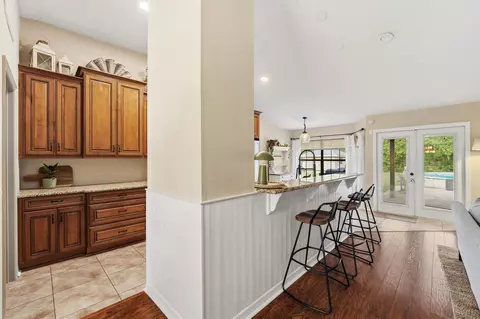 Entry Way - 1805 Bennett Rd, Saint Augustine, FL 32092 photo 2 of 6