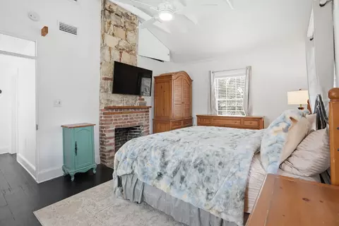 Bedroom - 76 Oneida St, Saint Augustine, FL 32084 photo 5 of 7