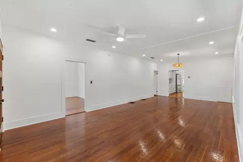 Living - 24 Flamingo Dr, Saint Augustine, FL 32080 photo 3 of 5