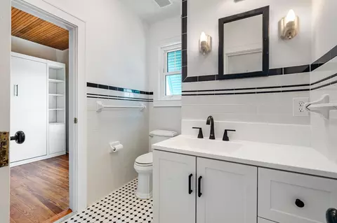 Bath - 24 Flamingo Dr, Saint Augustine, FL 32080 photo 2 of 2