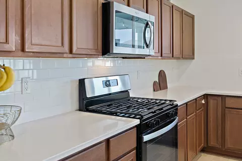 Kitchen - 71 Santos Ln, Saint Augustine, FL 32086 photo 5 of 7