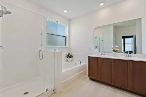 Bath - 71 Santos Ln, Saint Augustine, FL 32086 photo 2 of 8