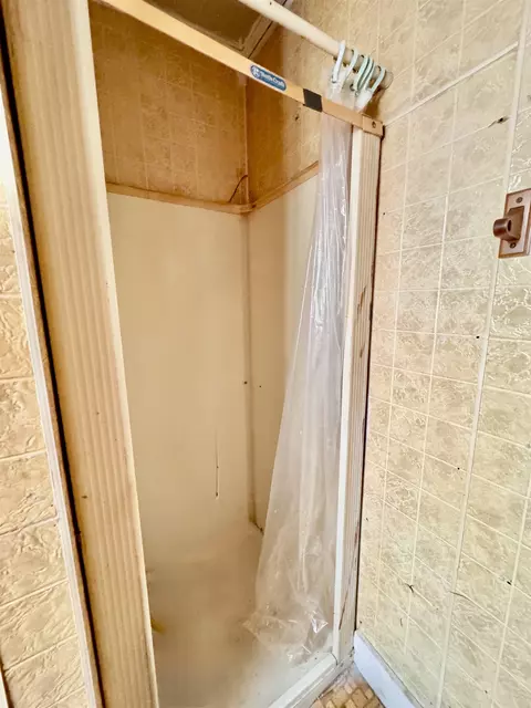 Bath - 554 Hayley, Saint Augustine, FL 32086 photo 6 of 6