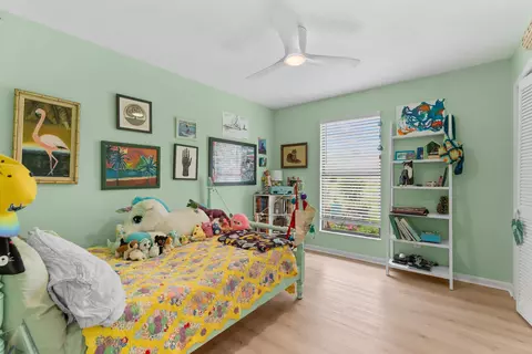 Bedroom - 111 Pompano Rd, Saint Augustine, FL 32086 photo 5 of 6