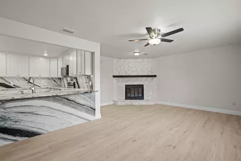Living - 202 Gerona Rd, Saint Augustine, FL 32086 photo 2 of 4