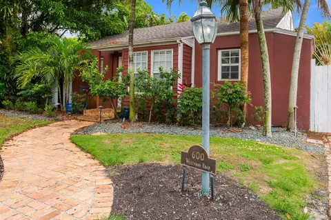 600 Westwood Rd, West Palm Beach, FL 33401