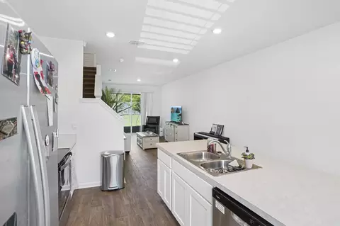 Entry Way - 51 Elmhurst Ln, Saint Augustine, FL 32084 photo 1 of 4