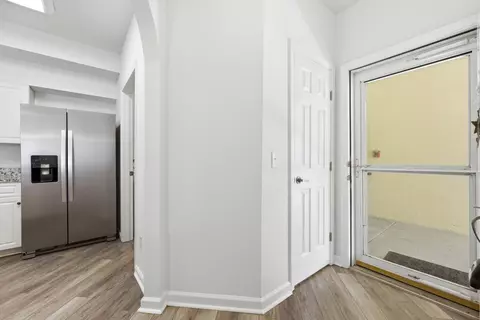 Entry Way - 2500 Vista Cove Rd, Saint Augustine, FL 32084 photo 3 of 7
